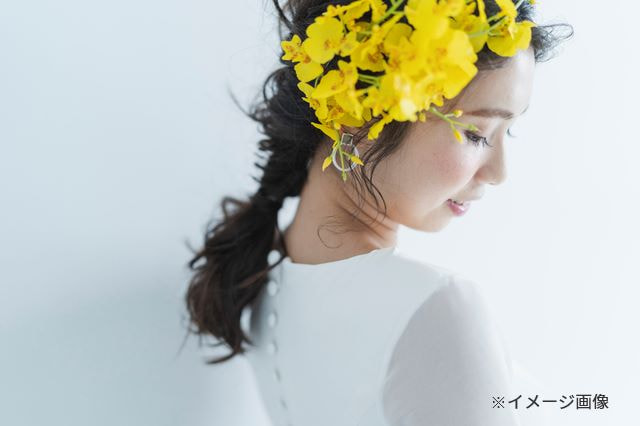 オンシジューム花言葉：可憐・一緒に踊って♪花嫁　ブーケ　髪飾り